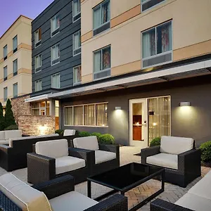 3* Hotel Fairfield & By Marriott Airport